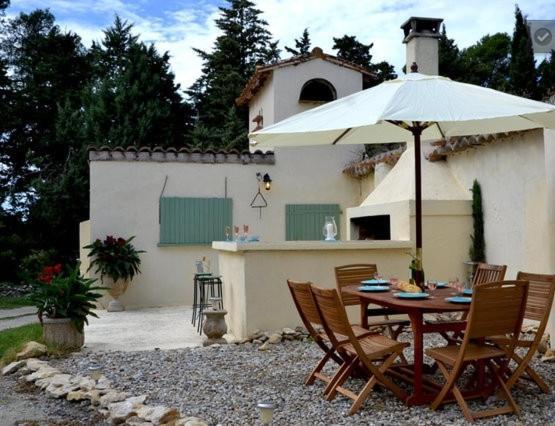 Domaine De La Matte Bed & Breakfast Conques-sur-Orbiel Екстериор снимка